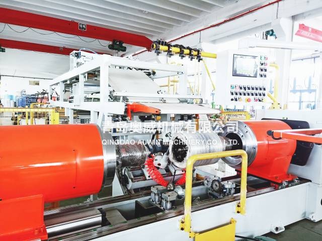 ATV沙灘車胎自動(dòng)膠囊反包成型機(jī)